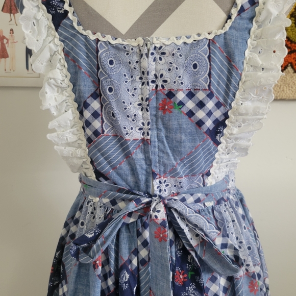 Lounge Craft | 70s Vintage Americana Patchwork Tie Waist Maxi Dress - Picture 9 of 11